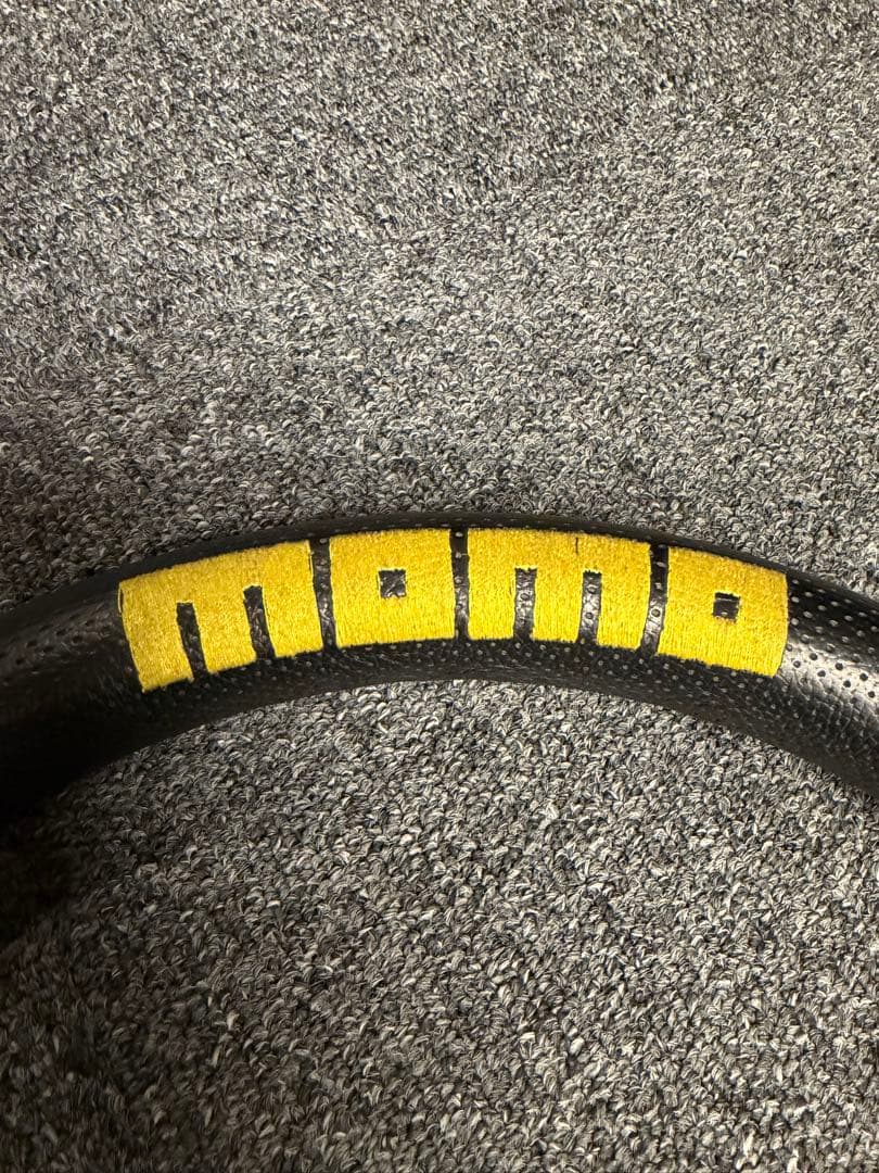 momoステアリングcompetition350mm