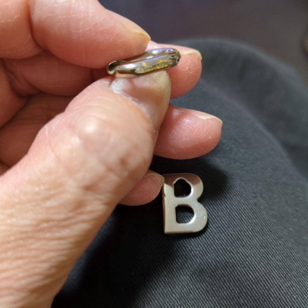 BALENCIAGA Bロゴ ピアス(両耳用)