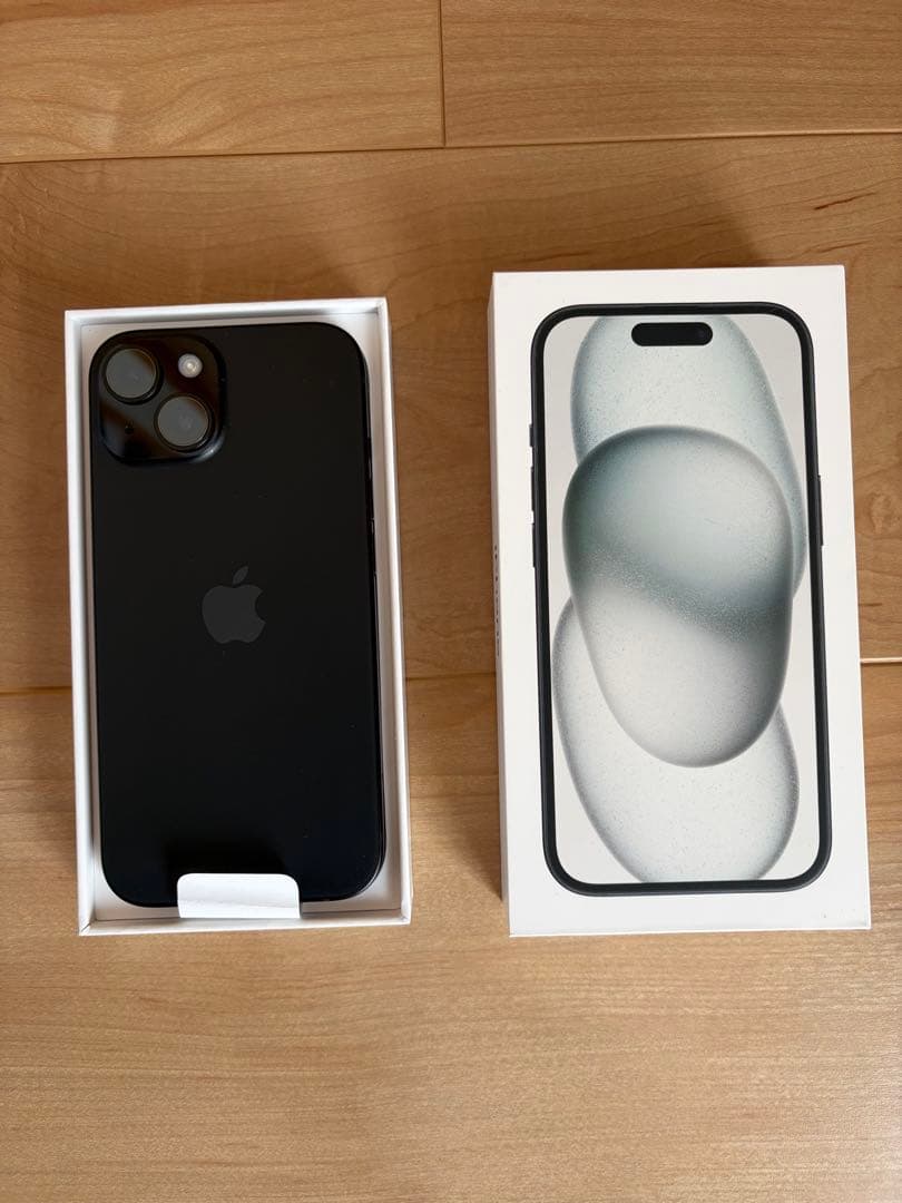 Apple iPhone 15 256GB SIMフリー バッテリー86%
