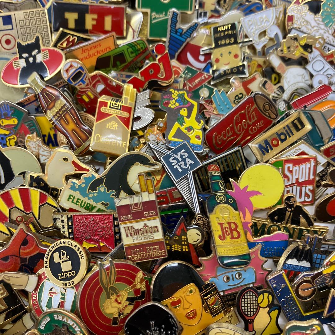 フランス雑貨★ピンバッジ大量200個セット★タバコ　コカコーラ　ジッポライター