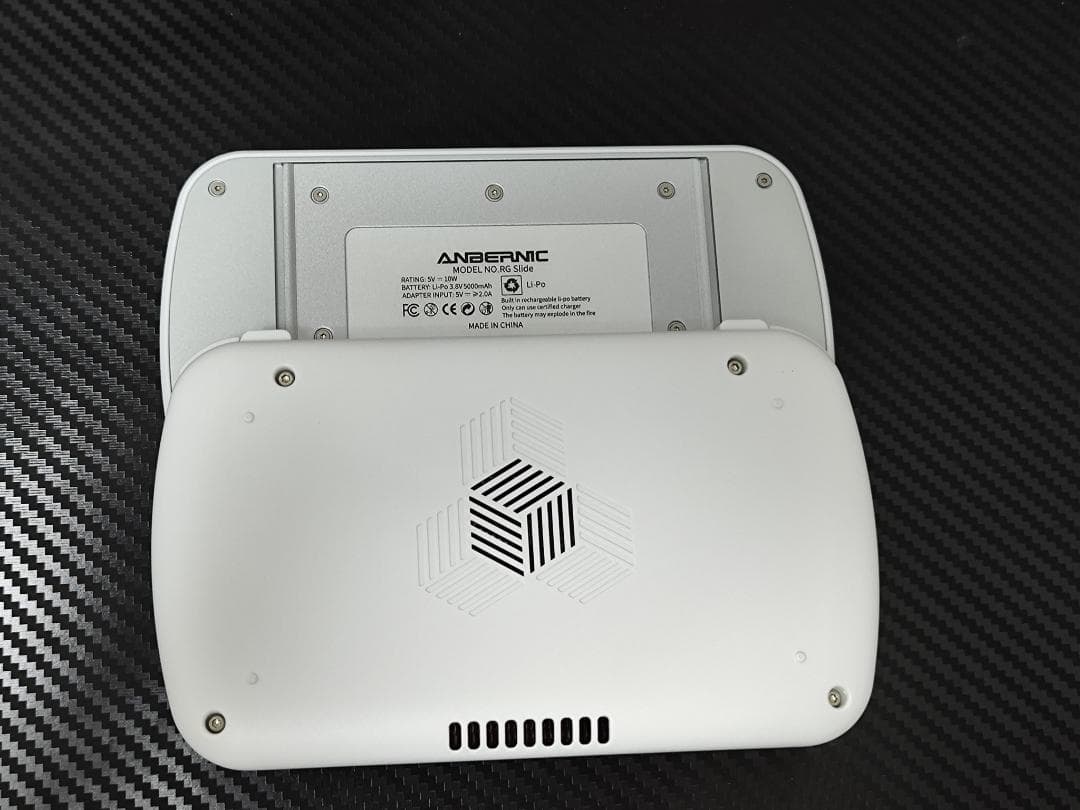 Anbernic RG Slide 動作確認済み