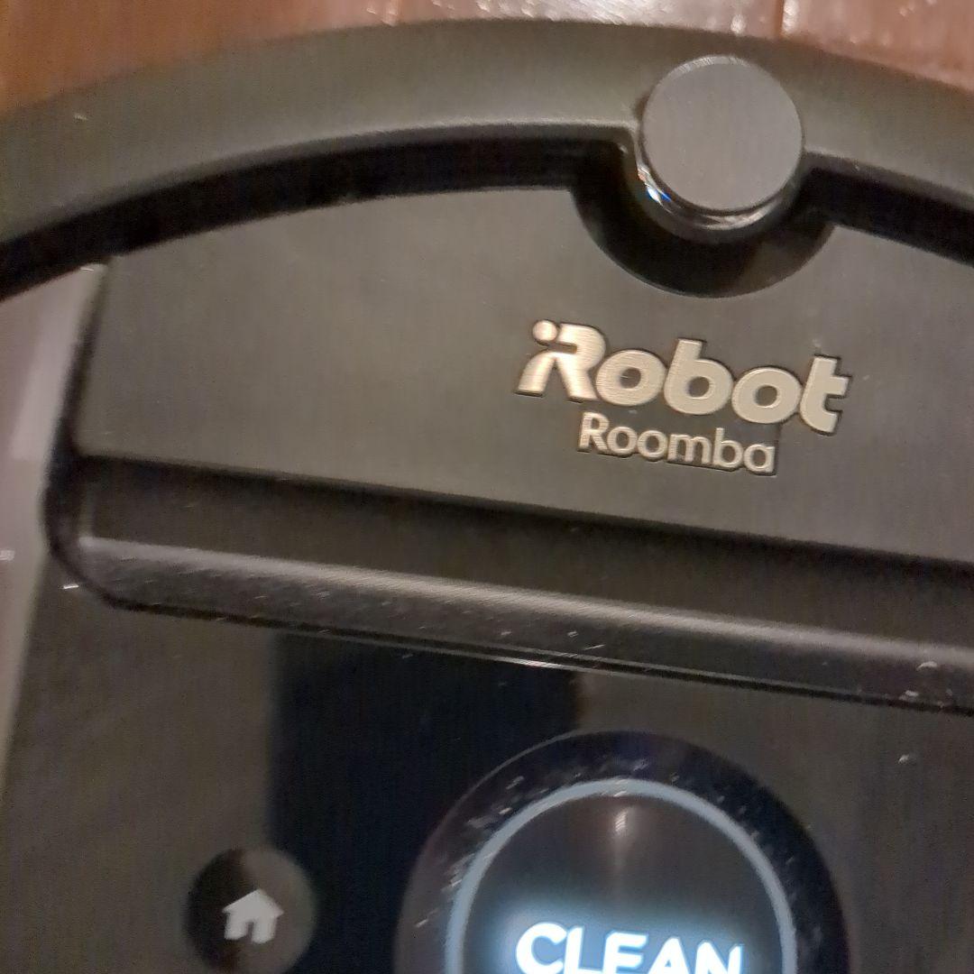 iRobot Roomba i7 本体と付属品