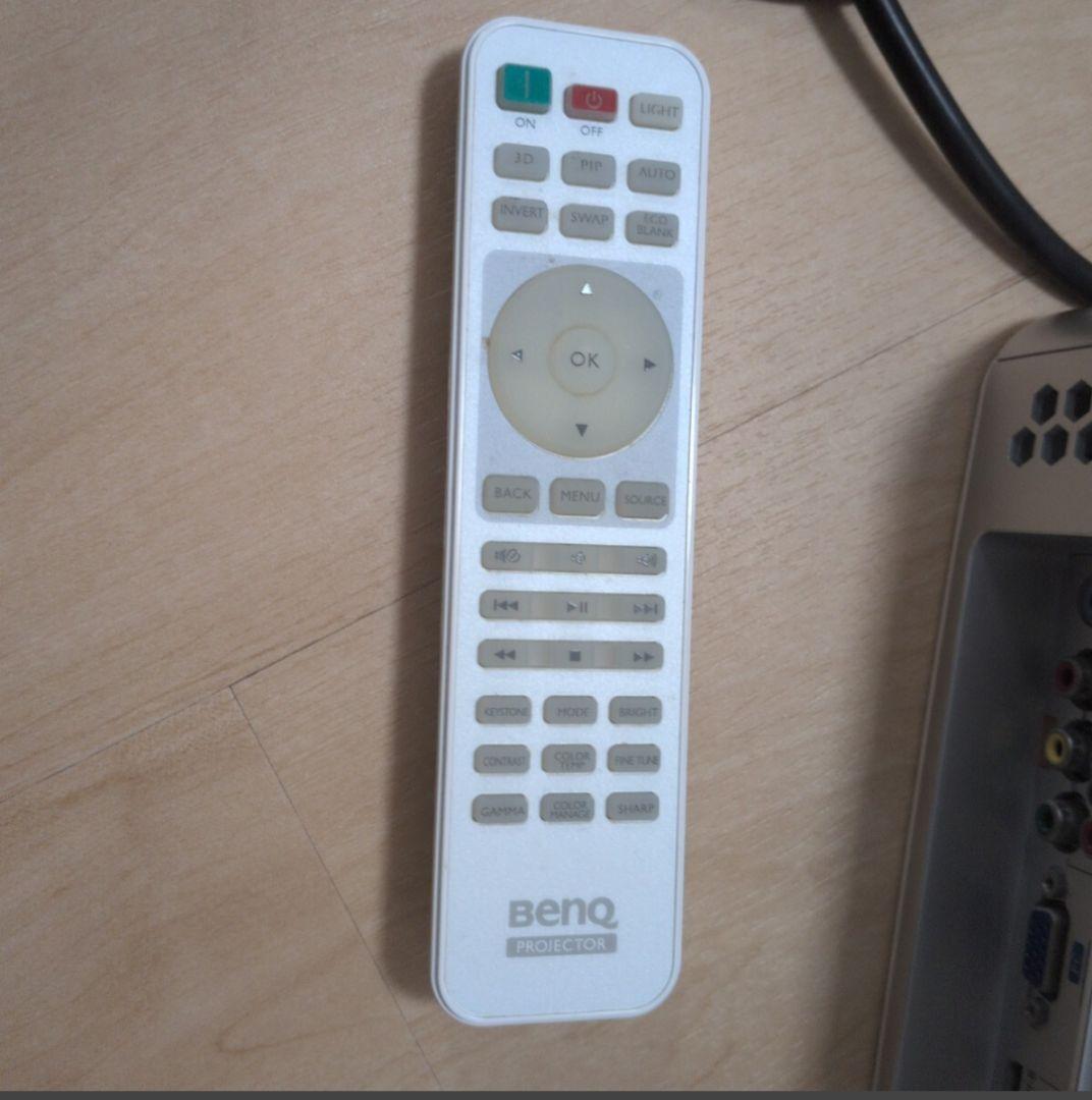 BenQ プロジェクター 本体　1080st