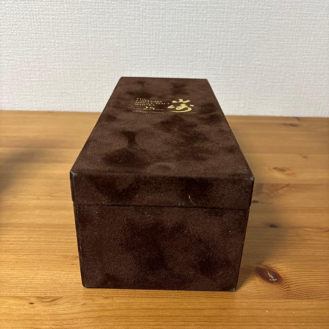 【空箱】　サントリーウイスキー　山崎25年　冊付　ベロアケース　空箱❶