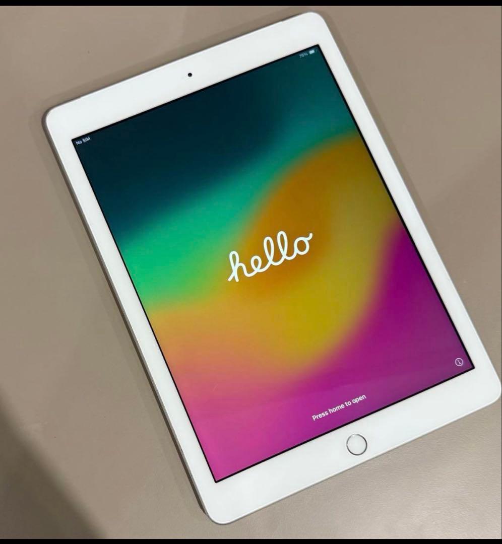 Apple iPad 本体 32GB シルバー