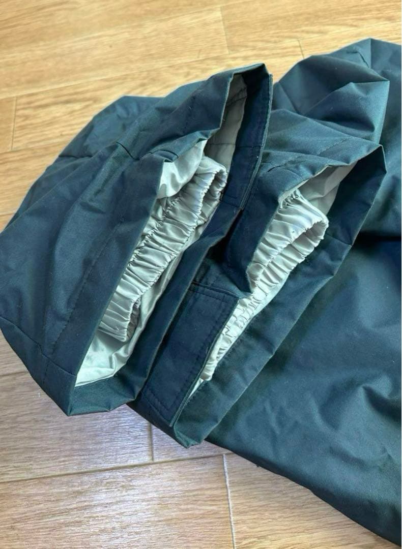 子ども用　スキーウェア　140cm デサント