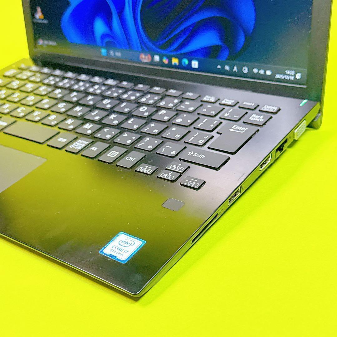 極速16GB‼️第8世代i7 windows ノートパソコン 薄型軽量 SSD