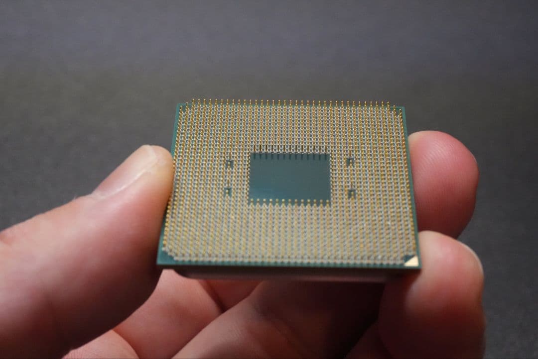 AMD Ryzen 5 5600X 6コア CPU