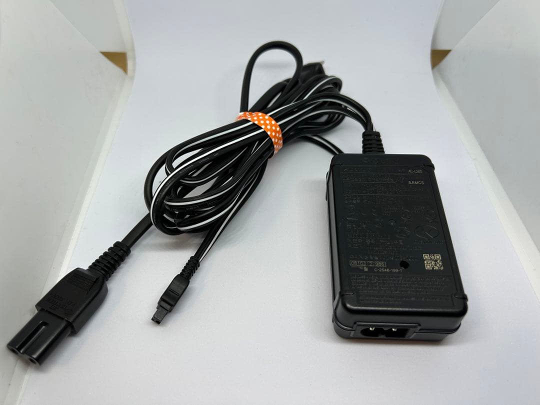 SONY 4K FDR-AX60 PLフィルター・三脚・バッテリーなど付き