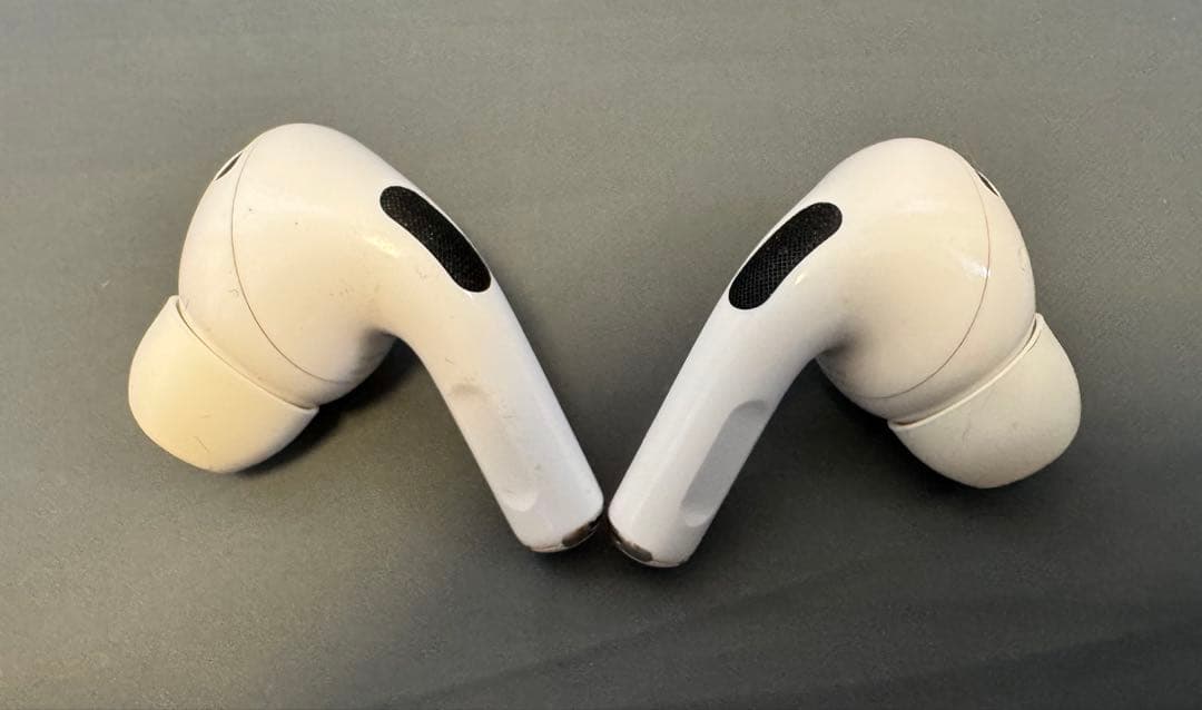 AirPods Pro2 (lightningタイプ)