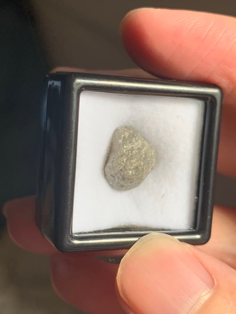 特大ダイヤモンド　原石　6ct 隕石ダイヤモンド　ダイア　ルース　標本　化石