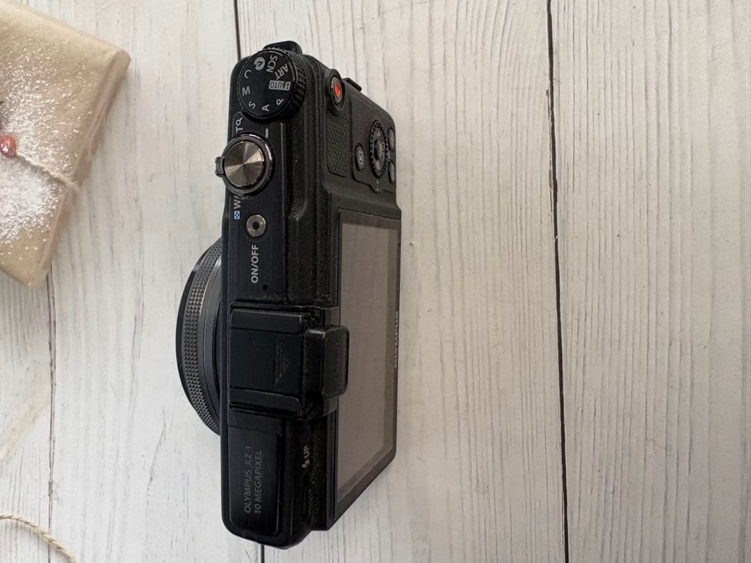 OLYMPUS XZ-1 コンパクトデジタルカメラ(レ62)