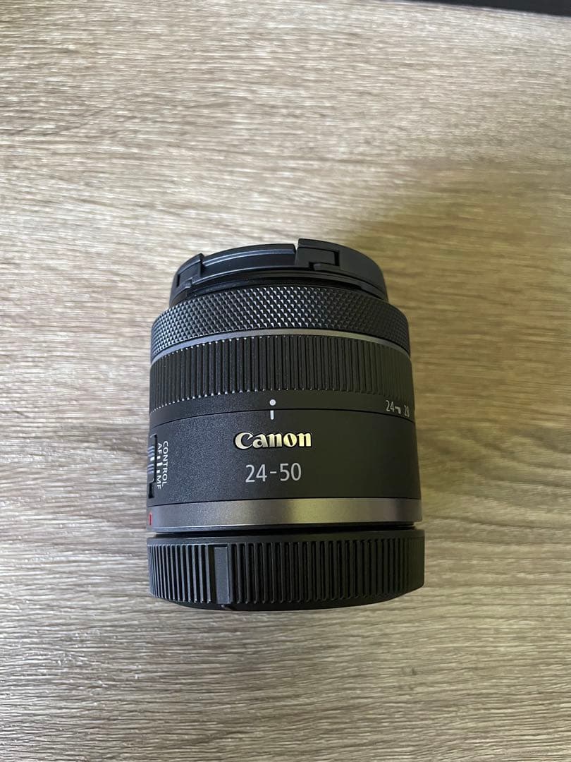 ほぼ未使用　CANON RF24-50mm F4.5-6.3 IS STM