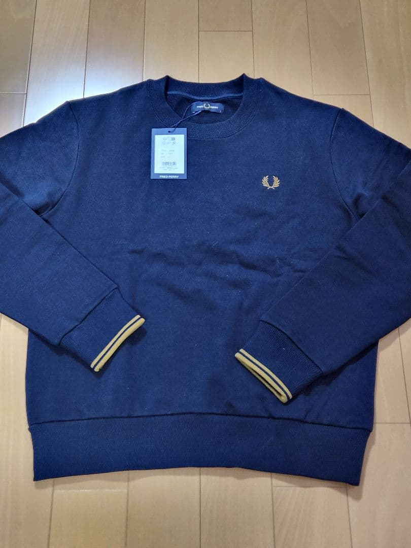 いし　FRED PERRY M7535 スウェット L R63