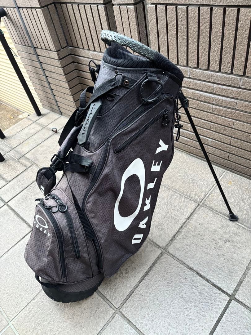 OAKLEY オークリー　スタンドキャディバッグ　9型　5口