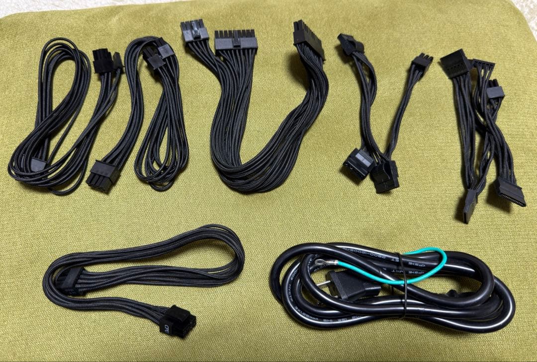 Corsair SF600 SFX 電源ユニット 600w