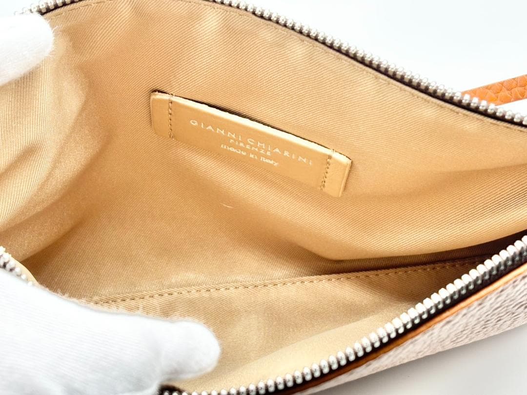 新品未使用 ジャンニキアリーニ DUA Mサイズ キャメル BS9720