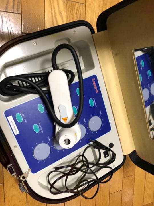 脱毛器(スキャンレーザー)