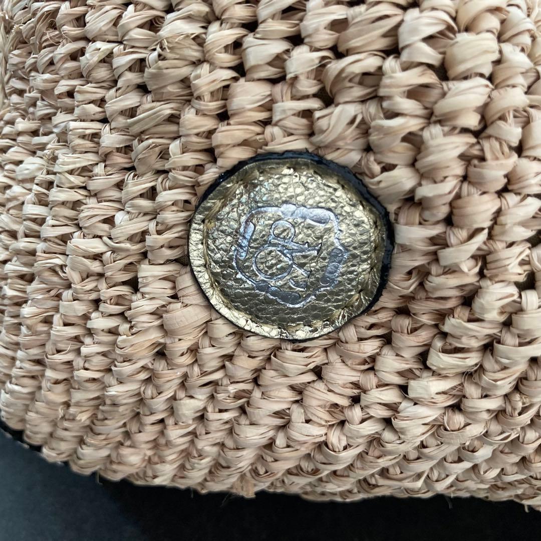 VIOLAd'ORO ヴィオラドーロ　タッセル付きカゴバッグ