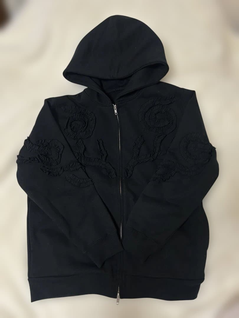 SLY FRILL ZIP UP HOODIE フリルジップアップ フーディ