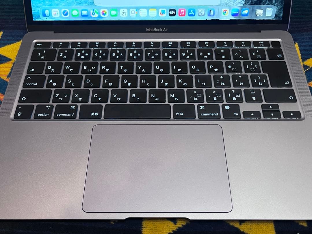 週末セール　MacBookAir M1 ACアダプター付き