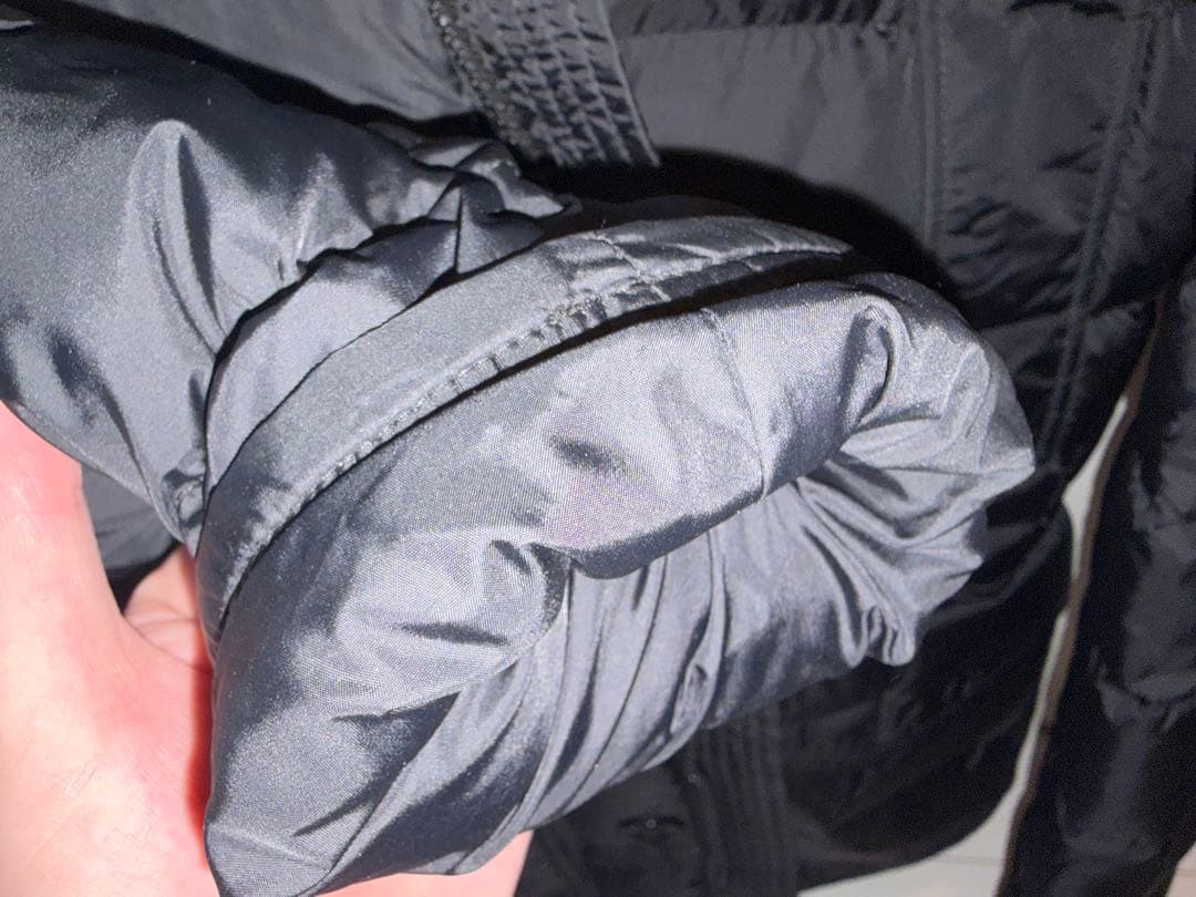 【ぱぴこ】MONCLER (モンクレール) ダウンジャケット　クルーニー