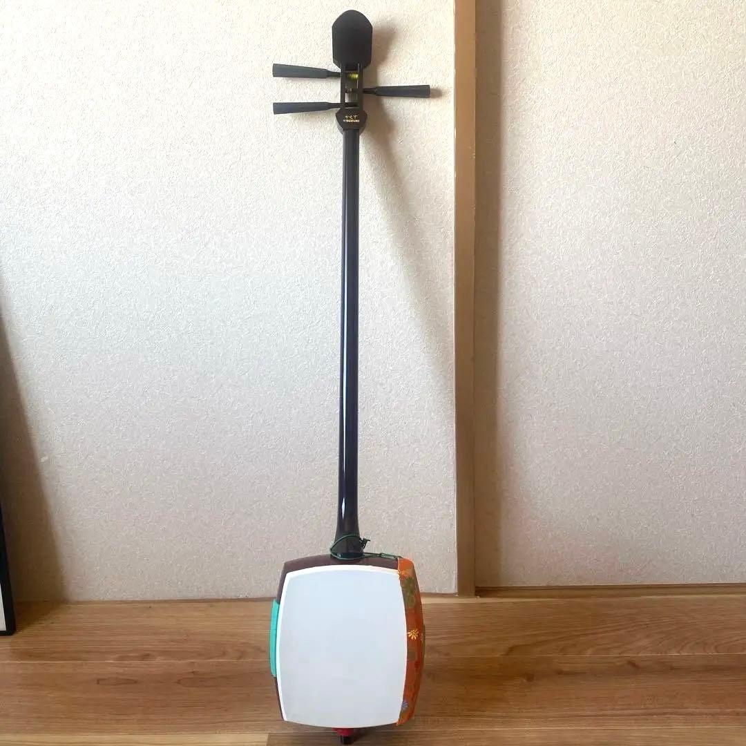 SUZUKI 三味線　かえで　ハードケース付き