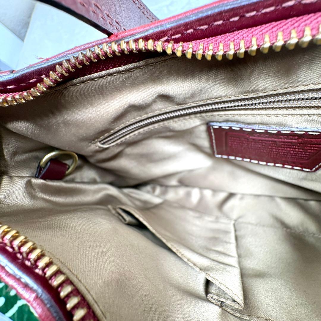 Coach Shoulder Bag Leather wine red 赤