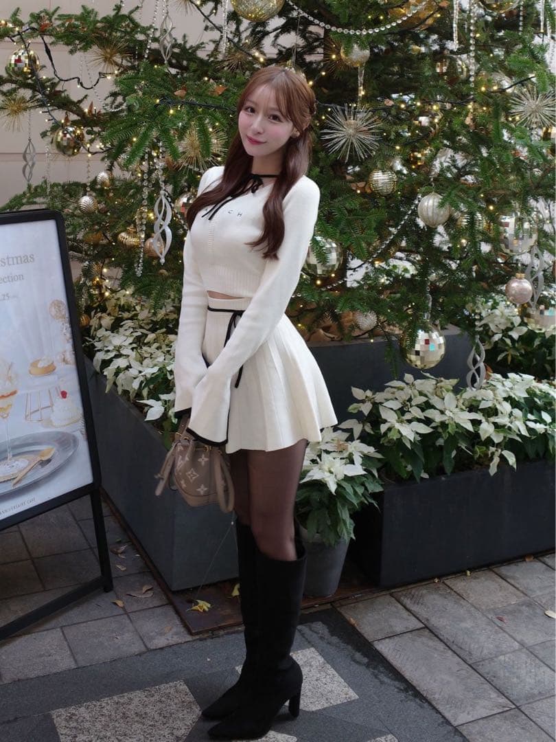 新品タグ ダーリッチ ウエストオープンリボンデザインニットミニワンピース フリー