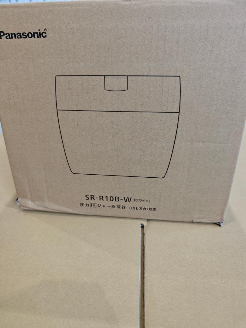 新品開封品未使用 パナソニック 炊飯器 ホワイト SR-R10B-W 外箱破損有