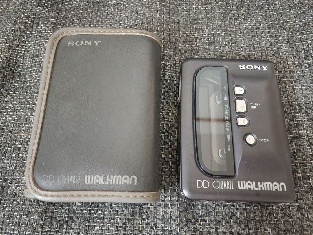 SONY カセットプレーヤー 　WALKMAN WM-DD9 ジャンク品