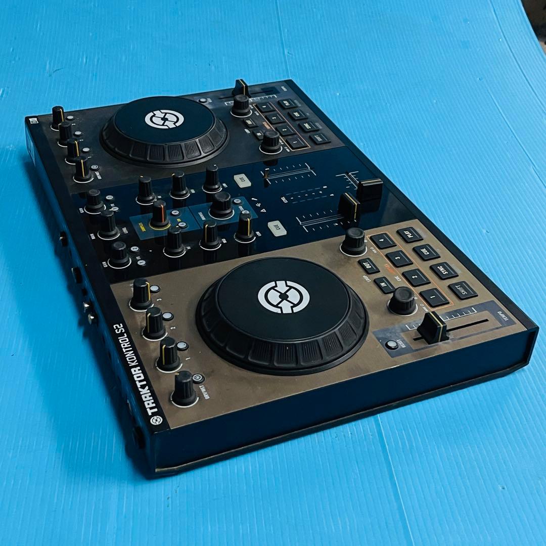 TRAKTOR KONTROL S2 動作品