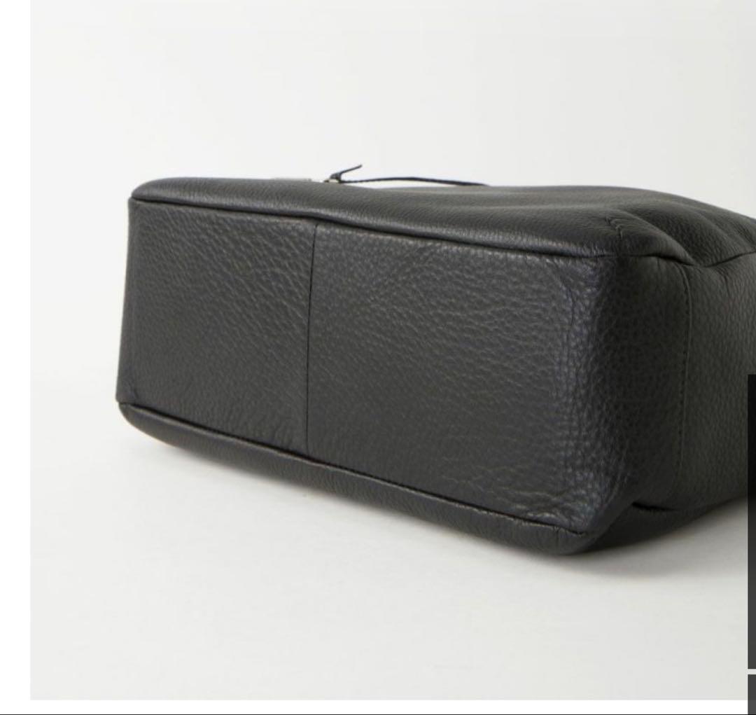 MADRIGAL マドリガル しっくりバッグ ブラック 美品