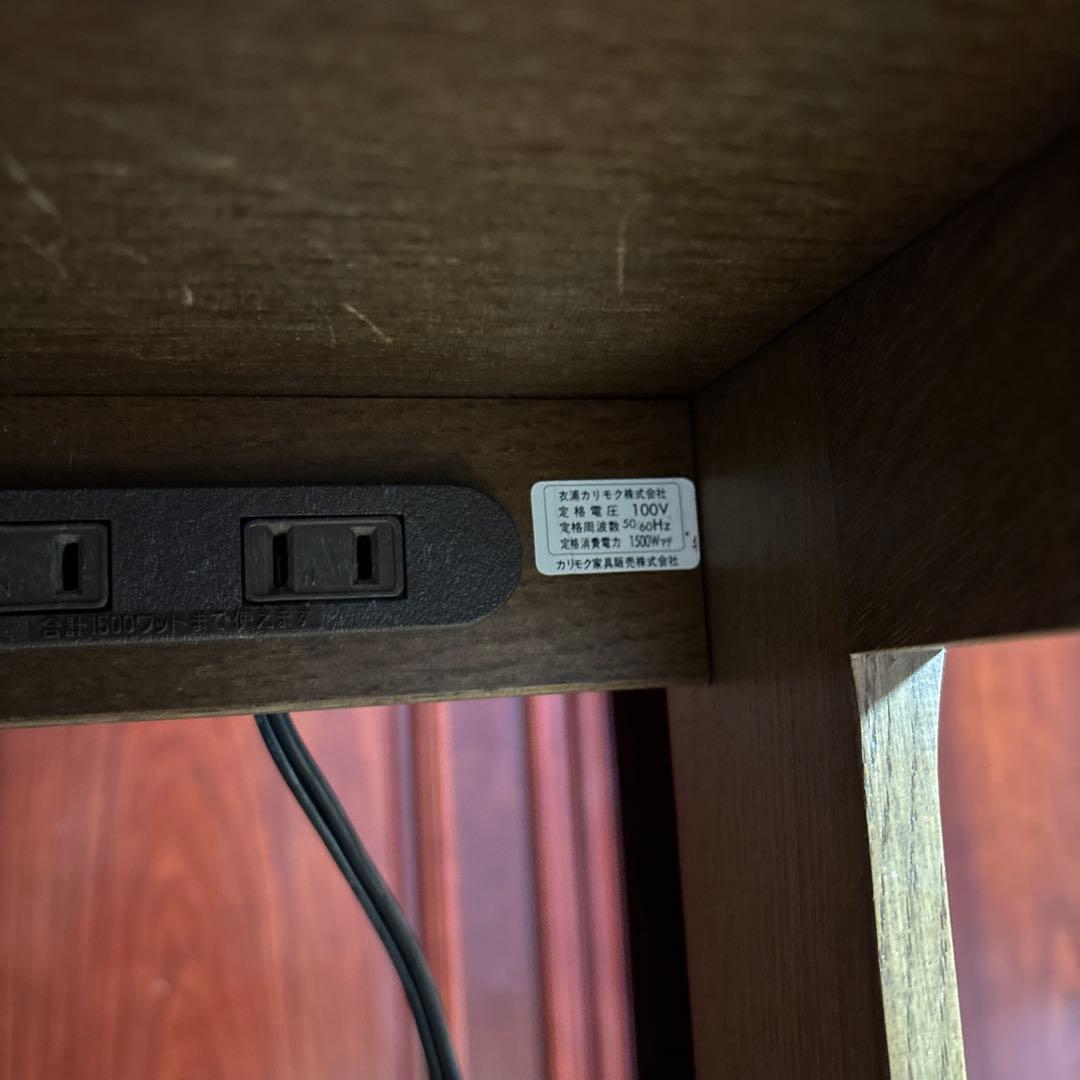 カリモク　　レンジボード・レンジ台　キャスター付き 送料込み　配線付き