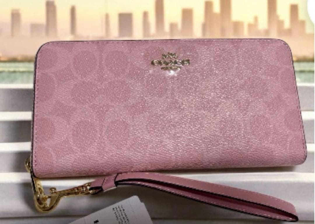 【新品】COACH ★長財布パウダーピンク【新品】
