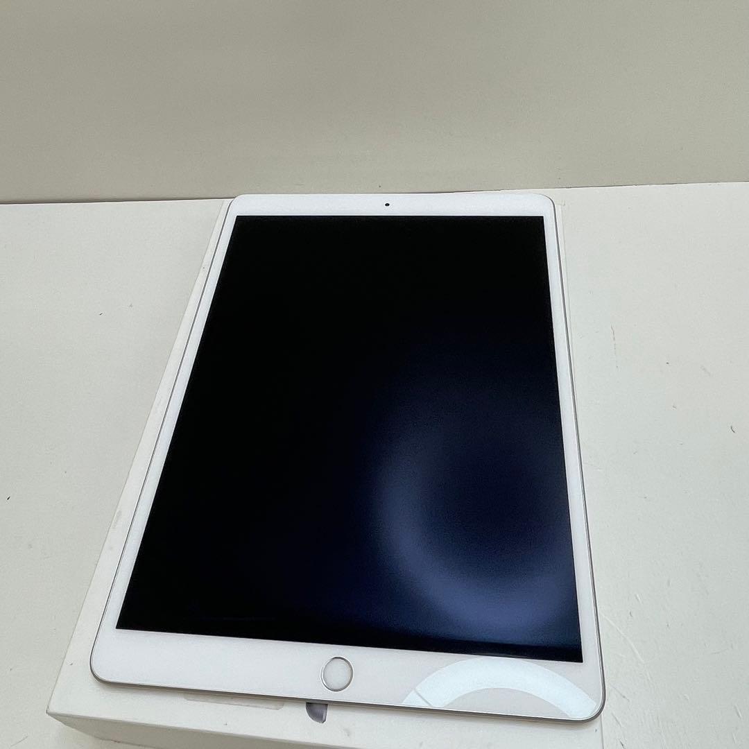 iPad Air 第3世代 64Gb Wi-Fi + Cellular 88％