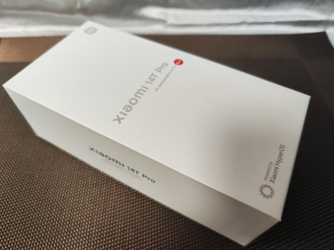 【新品未使用】Xiaomi 14T Pro 256GB ソフトバンク版＋おまけ