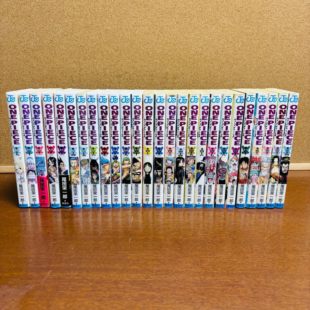 【コミック】 ワンピース 1巻～111巻 + 関連本5冊 計116冊セット