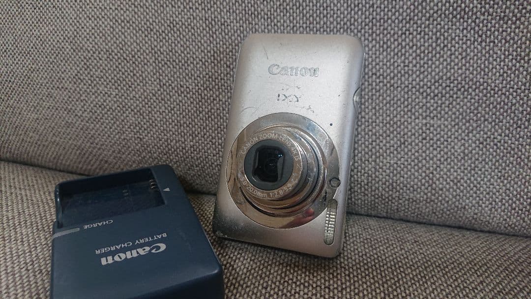 CanonデジカメIXY 210F PC1588