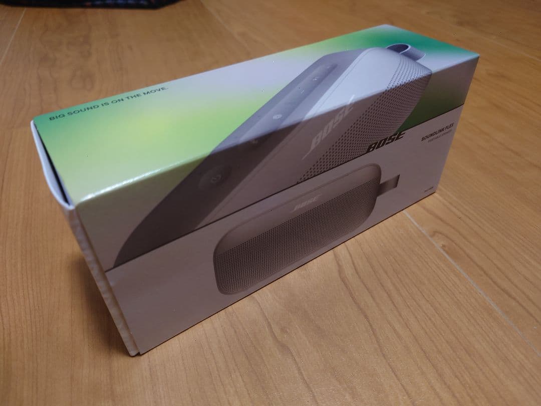 ほぼ新品　BOSE SoundLink Flex 2 サンドストーン