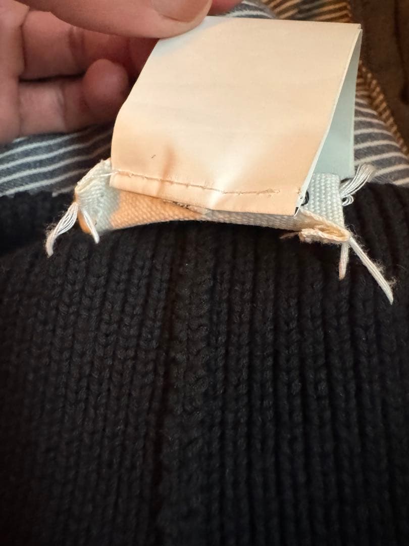 ララ 【状態◎送料込】Maison Margiela ニット帽　MM14