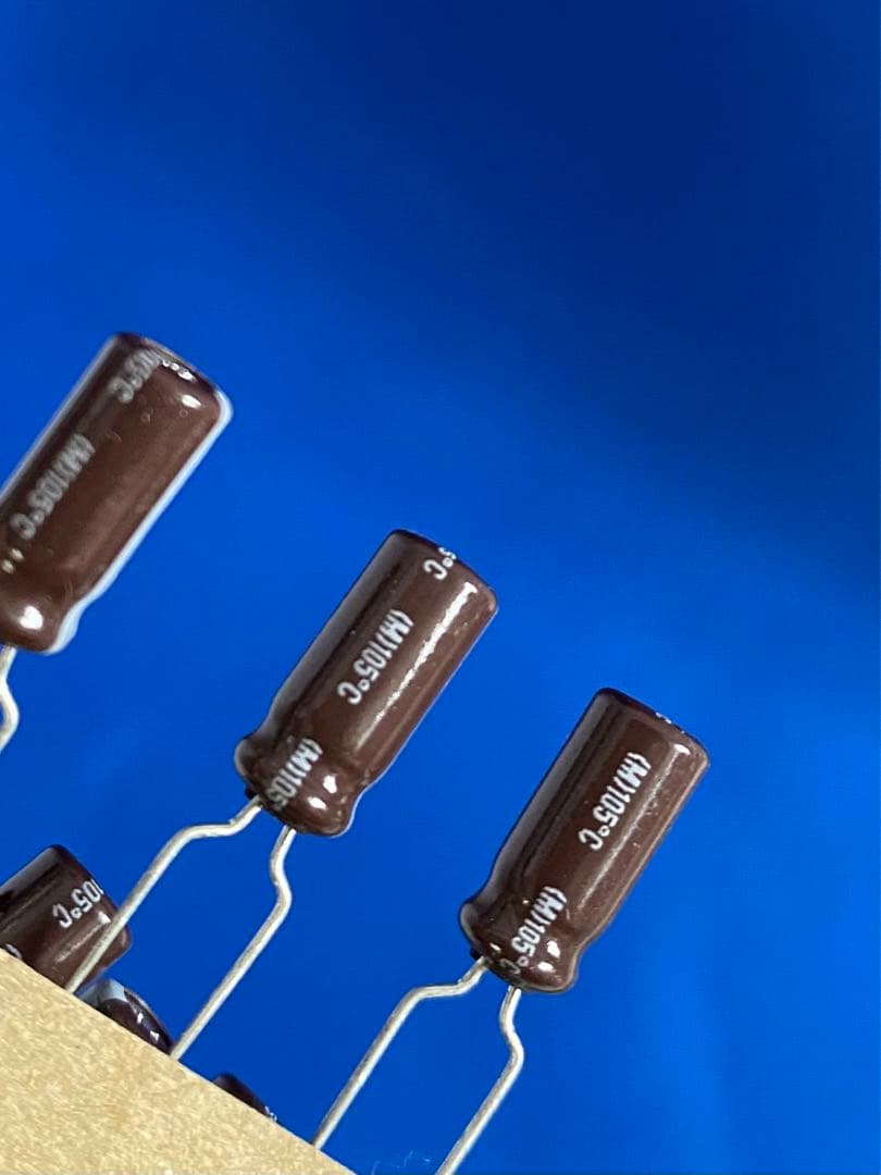 ELNA エルナ　電解コンデンサー　16V／35V／63V まとめ売り