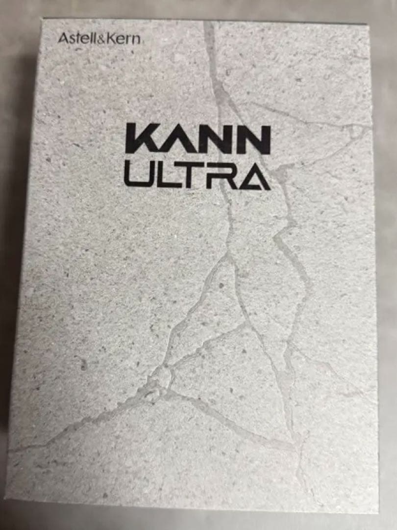 Astell&Kern KANN ULTRA ＋純正ケース（青）付き