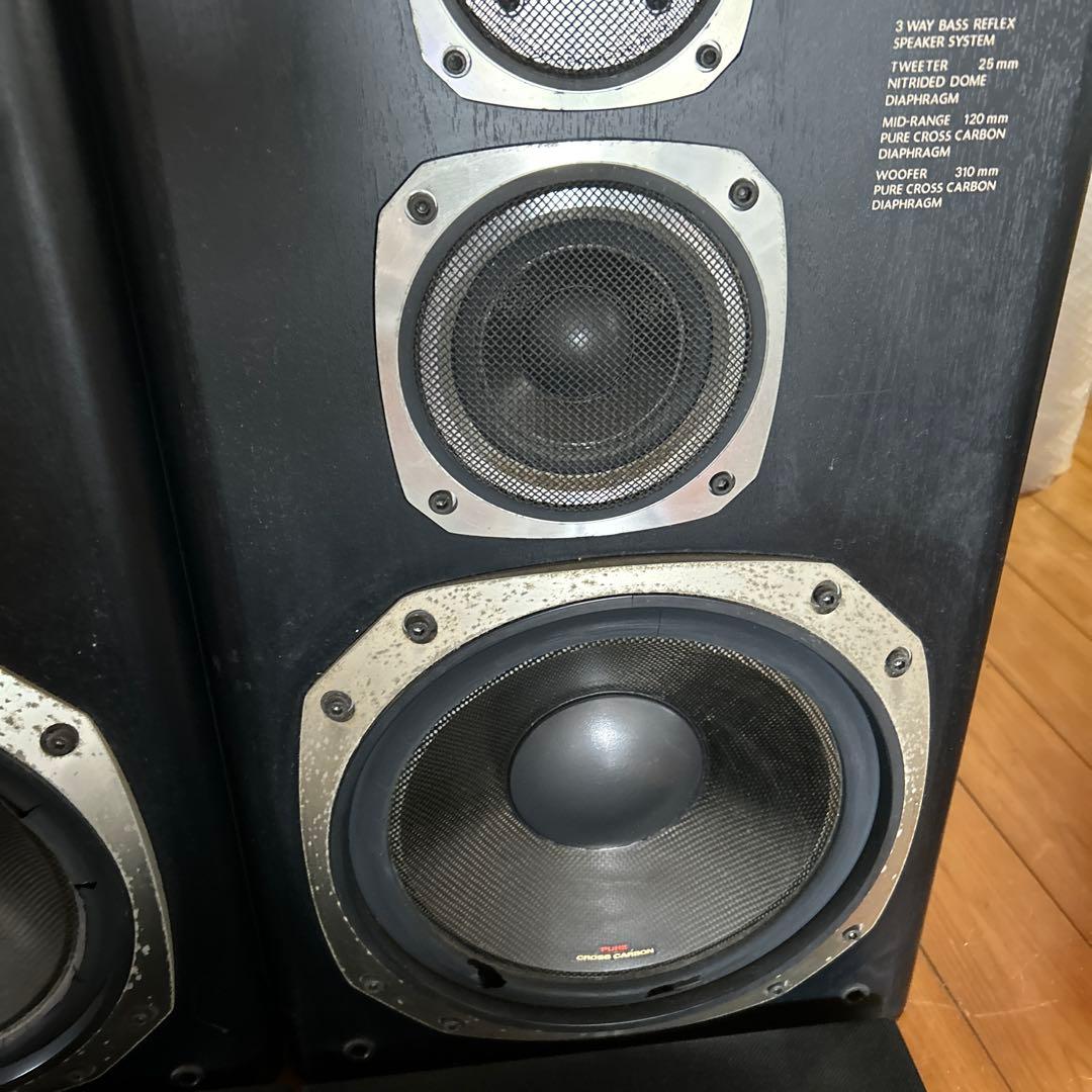 ONKYO 3ウェイ・スピーカーシステム　D-77