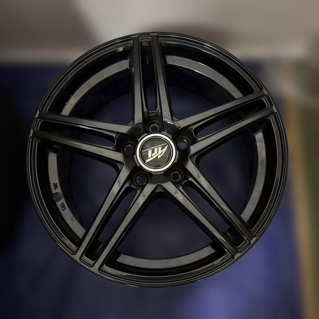 17インチアルミホイール　4本