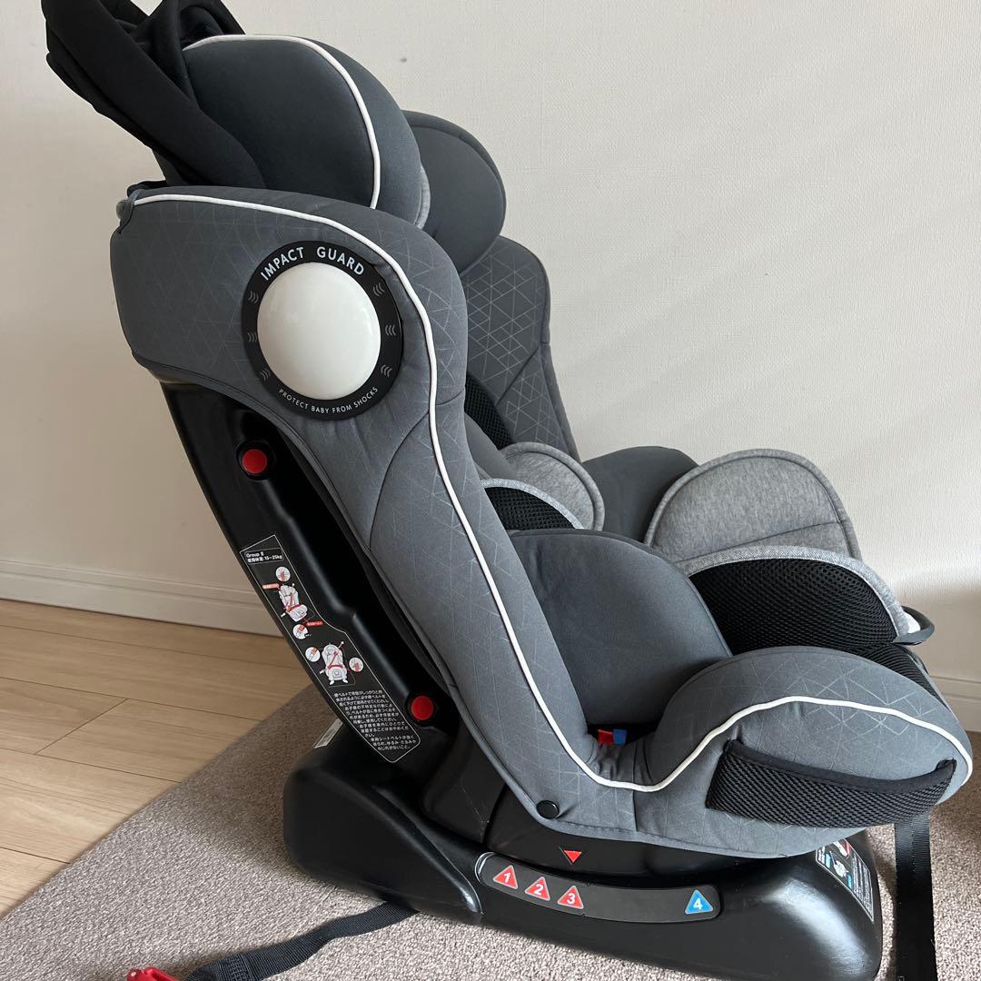 Pigeon 車用チャイルドシート グレー　コキーユ　 Coquille