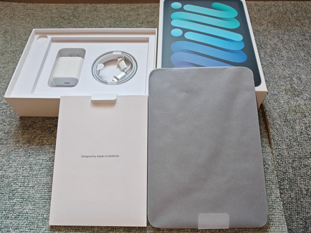 新同品／送料込 iPad mini6 Cellular 256GB サービス品有