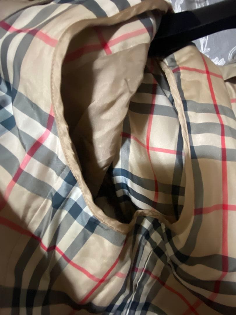 sweet 　　　新品　バーバリーロンドン　　ライナーファー付き