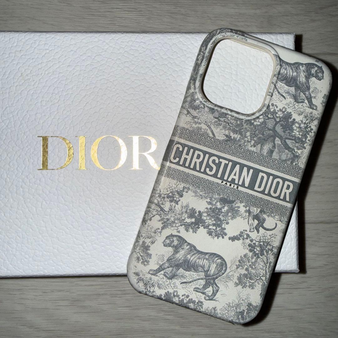 CHRISTIAN DIOR iPhone 13Pro ケース