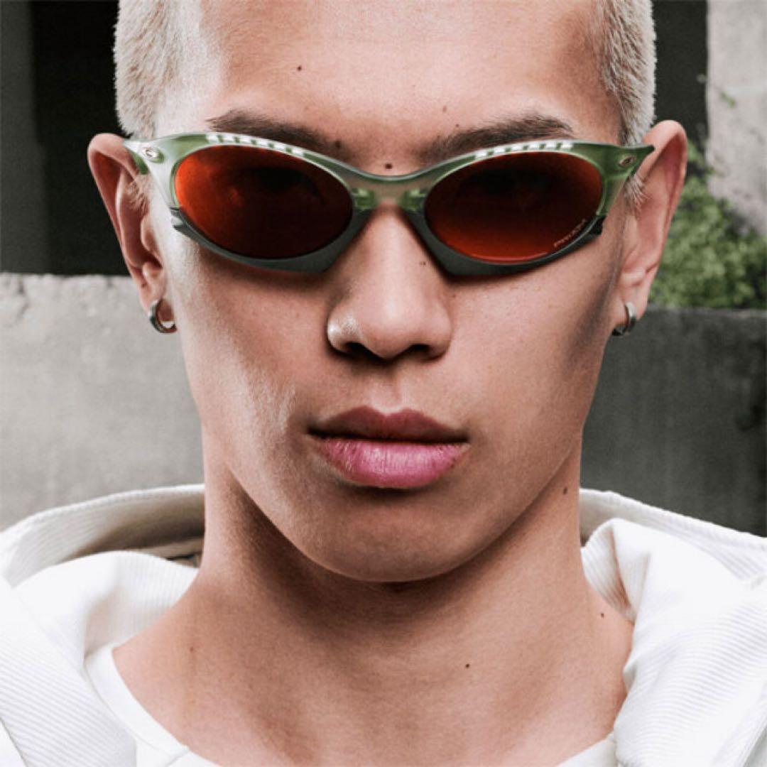 正規品ケース付きOakley プランタリス偏光レンズ新品トラビススコット愛用商品